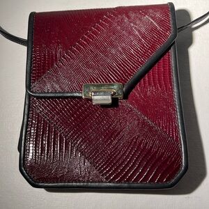 Vintage Roche Leather Burgundy Embossed Crossbody Messenger Bag USA Made